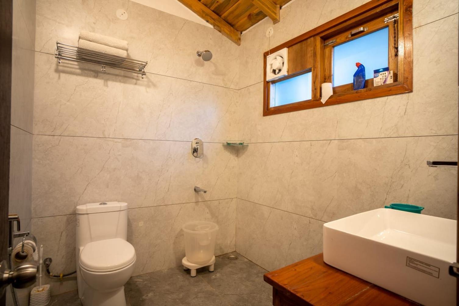 The Hive Cottage By Royal Collection Hotels Nainital Exterior photo